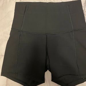 Lululemon shorts size 6 black